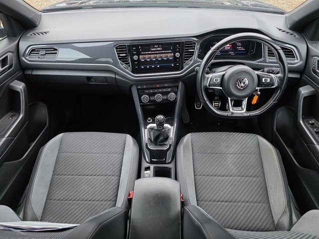 2019 VOLKSWAGEN T-ROC - Photo 10