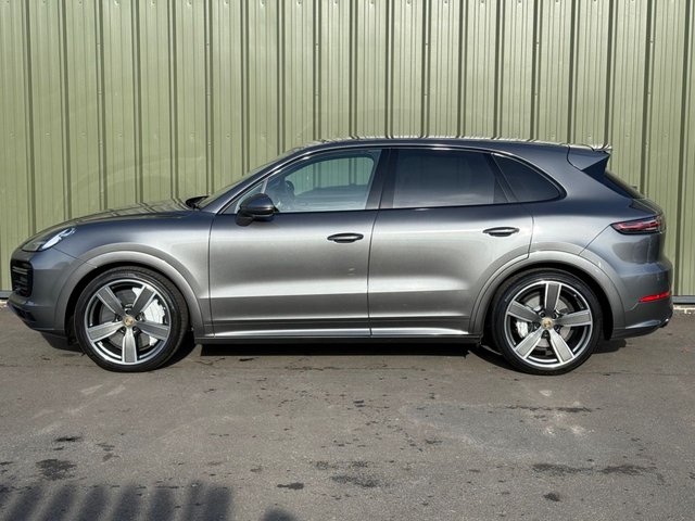 2019 PORSCHE CAYENNE 4.0T V8 GPF Turbo SUV 5dr Petrol TiptronicS 4WD Euro 6 (s/s) (550 ps) - Photo 10