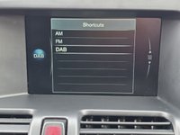 USED 2017 17 VOLVO XC60 2.4 D5 R-Design Lux Nav SUV 5dr Diesel Manual AWD Euro 6 (s/s) (220 ps) 2 OWNERS, SAT NAV, HEATED SEATS