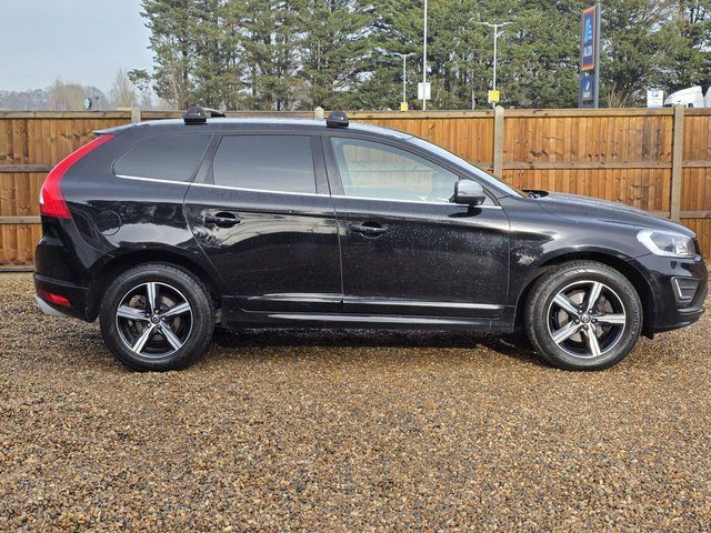 2017 VOLVO XC60 - Photo 5