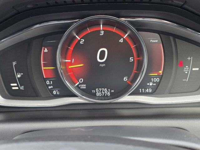 2017 VOLVO XC60 - Photo 11