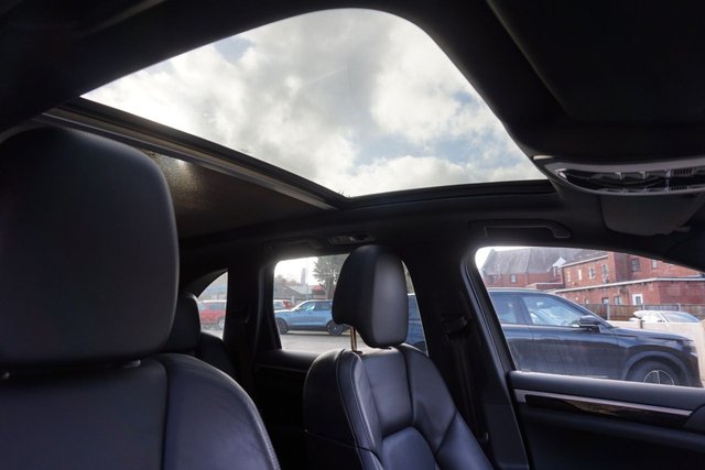 2013 PORSCHE CAYENNE - Photo 7