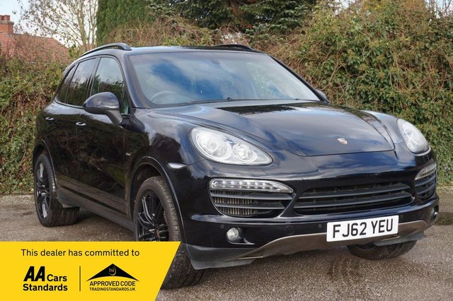 2013 PORSCHE CAYENNE