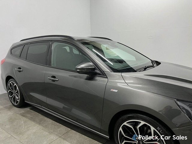 2021 FORD FOCUS - Photo 8