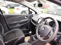 USED 2016 66 RENAULT CLIO 1.2 16V Dynamique Nav Hatchback 5dr Petrol Manual Euro 6 (75 ps) AWARD WINNING DEALERSHIP