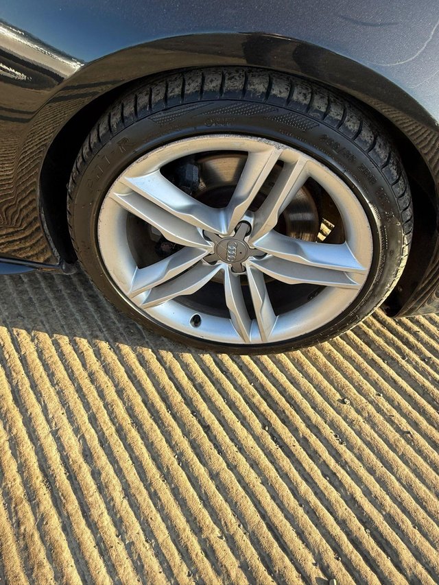 View our AUDI S5