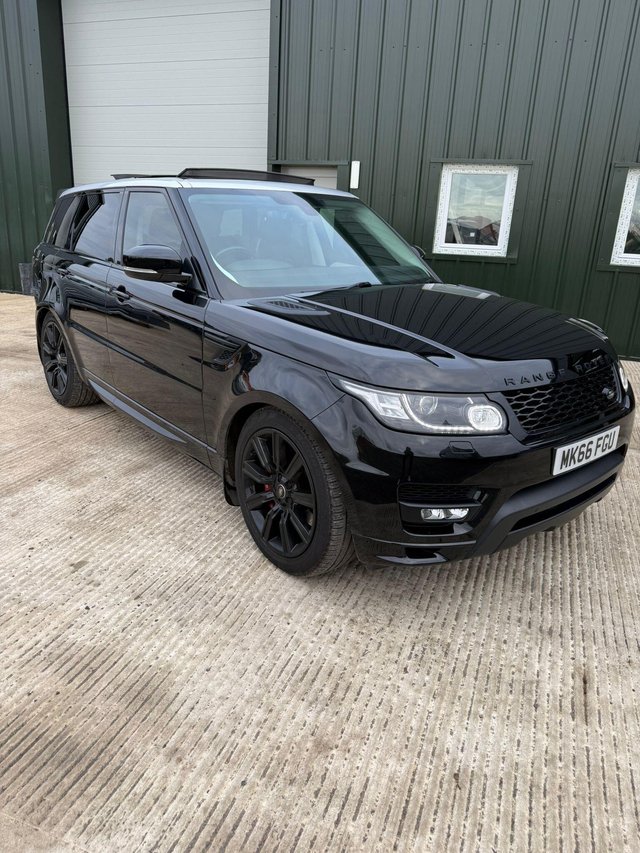 View our LAND ROVER RANGE ROVER SPORT