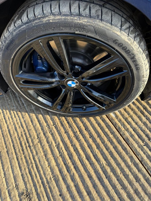 View our BMW 4 SERIES