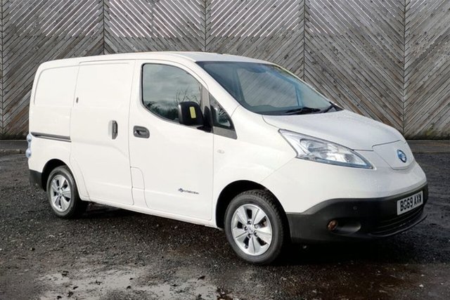 View our NISSAN e-NV200