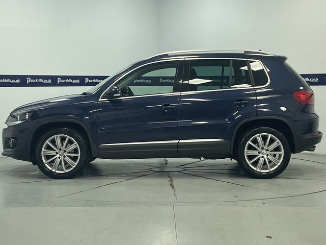 2015 VOLKSWAGEN TIGUAN - Photo 2
