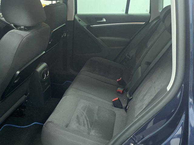 2015 VOLKSWAGEN TIGUAN - Photo 6