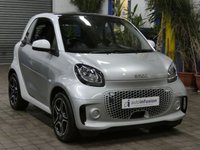 USED 2021 71 SMART FORTWO 17.6kWh Premium Coupe 2dr Electric Auto (22kW Charger) (82 ps) GENUINE LOW MILES SUNROOF HEATED SEATS PARKING SENSORS 1 OWNER SERVICE HISTORY WARRANTY
