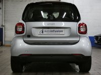USED 2021 71 SMART FORTWO 17.6kWh Premium Coupe 2dr Electric Auto (22kW Charger) (82 ps) GENUINE LOW MILES SUNROOF HEATED SEATS PARKING SENSORS 1 OWNER SERVICE HISTORY WARRANTY