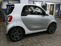 USED 2021 71 SMART FORTWO 17.6kWh Premium Coupe 2dr Electric Auto (22kW Charger) (82 ps) GENUINE LOW MILES SUNROOF HEATED SEATS PARKING SENSORS 1 OWNER SERVICE HISTORY WARRANTY