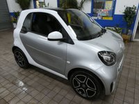 USED 2021 71 SMART FORTWO 17.6kWh Premium Coupe 2dr Electric Auto (22kW Charger) (82 ps) GENUINE LOW MILES SUNROOF HEATED SEATS PARKING SENSORS 1 OWNER SERVICE HISTORY WARRANTY