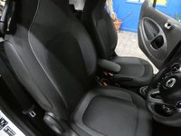 USED 2021 71 SMART FORTWO 17.6kWh Premium Coupe 2dr Electric Auto (22kW Charger) (82 ps) GENUINE LOW MILES SUNROOF HEATED SEATS PARKING SENSORS 1 OWNER SERVICE HISTORY WARRANTY