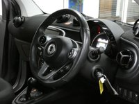 USED 2021 71 SMART FORTWO 17.6kWh Premium Coupe 2dr Electric Auto (22kW Charger) (82 ps) GENUINE LOW MILES SUNROOF HEATED SEATS PARKING SENSORS 1 OWNER SERVICE HISTORY WARRANTY