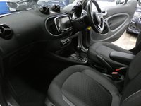 USED 2021 71 SMART FORTWO 17.6kWh Premium Coupe 2dr Electric Auto (22kW Charger) (82 ps) GENUINE LOW MILES SUNROOF HEATED SEATS PARKING SENSORS 1 OWNER SERVICE HISTORY WARRANTY