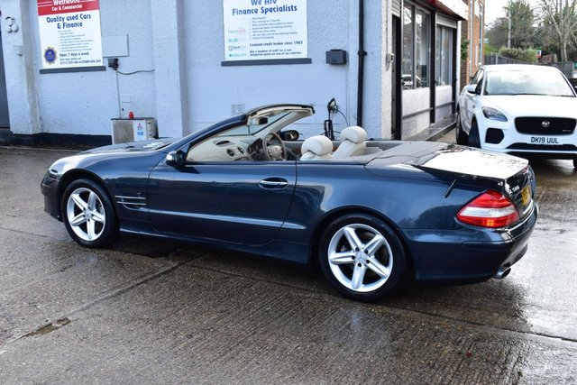 2006 MERCEDES-BENZ SL 5.5 SL500 Convertible 2dr Petrol 7G-Tronic (291 g/km, 382.68 bhp) - Photo 11