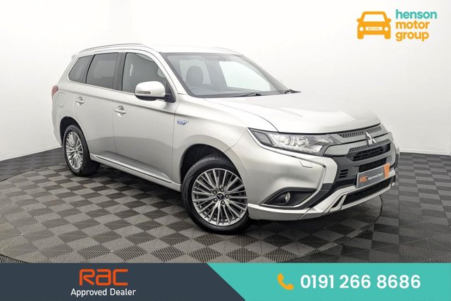 2020 Mitsubishi Outlander 2.4h TwinMotor 13.8kWh Dynamic SUV 5dr Petrol Plug-in Hybrid CVT 4WD Euro 6 (s/s) (224 ps) photo