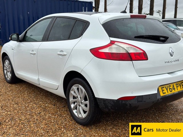 2014 RENAULT MEGANE 1.5 dCi ENERGY Limited Hatchback 5dr Diesel Manual Euro 5 (s/s) (110 ps) - Photo 4