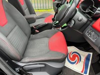 USED 2013 63 RENAULT CLIO 1.5 dCi Dynamique S MediaNav Euro 5 (s/s) 5dr 12 MONTHS MOT JUST SERVICED