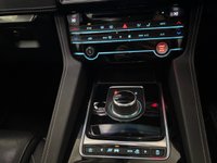 USED 2020 70 JAGUAR F-PACE 2.0 P250i Chequered Flag SUV 5dr Petrol Auto AWD Euro 6 (s/s) (250 ps) PANORAMIC GLASS ROOF + HEATED STEERING WHEEL + REVERSING CAMERA