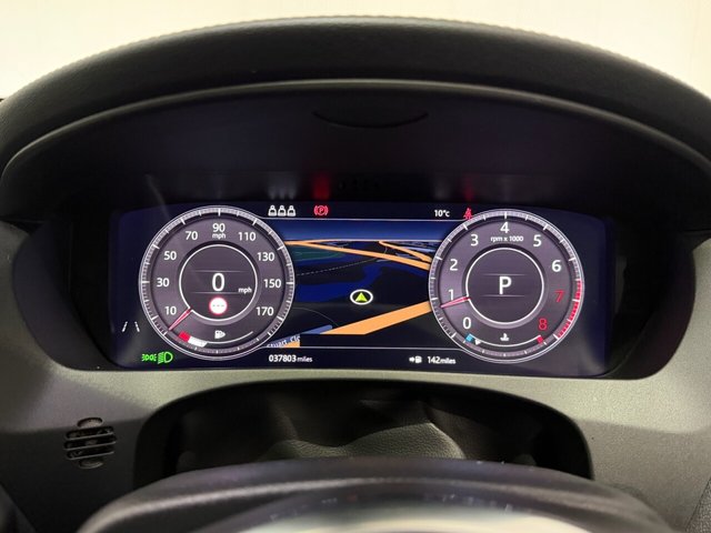 2020 Jaguar F-Pace 2L Chequered Flag 5dr - Photo 2