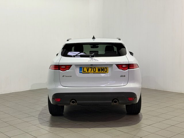 2020 Jaguar F-Pace 2L Chequered Flag 5dr - Photo 8