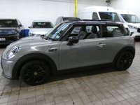 USED 2021 71 MINI Electric Hatch Cooper SE 32.6kWh Level 3 Hatchback 3dr Electric Auto (184 ps) BIG SPEC HEAD UP DISPLAY SAT NAV HEATED LEATHER INTERIOR REAR VIEW CAMERA CRUISE CONTROL PARKING SENSORS 1 OWNER SERVICE HISTORY WARRANTY