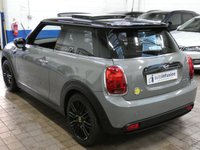 USED 2021 71 MINI Electric Hatch Cooper SE 32.6kWh Level 3 Hatchback 3dr Electric Auto (184 ps) BIG SPEC HEAD UP DISPLAY SAT NAV HEATED LEATHER INTERIOR REAR VIEW CAMERA CRUISE CONTROL PARKING SENSORS 1 OWNER SERVICE HISTORY WARRANTY
