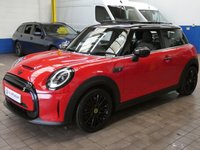 USED 2022 22 MINI Electric Hatch Cooper SE 32.6kWh Level 3 Hatchback 3dr Electric Auto (184 ps) BIG SPEC HEAD UP DISPLAY SAT NAV HEATED LEATHER INTERIOR REAR VIEW CAMERA CRUISE CONTROL PARKING SENSORS 1 OWNER SERVICE HISTORY WARRANTY