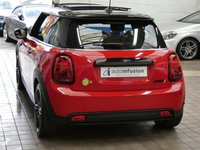 USED 2022 22 MINI Electric Hatch Cooper SE 32.6kWh Level 3 Hatchback 3dr Electric Auto (184 ps) BIG SPEC HEAD UP DISPLAY SAT NAV HEATED LEATHER INTERIOR REAR VIEW CAMERA CRUISE CONTROL PARKING SENSORS 1 OWNER SERVICE HISTORY WARRANTY