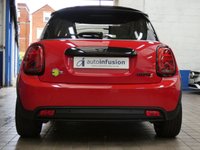 USED 2022 22 MINI Electric Hatch Cooper SE 32.6kWh Level 3 Hatchback 3dr Electric Auto (184 ps) BIG SPEC HEAD UP DISPLAY SAT NAV HEATED LEATHER INTERIOR REAR VIEW CAMERA CRUISE CONTROL PARKING SENSORS 1 OWNER SERVICE HISTORY WARRANTY