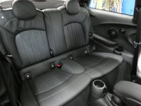 USED 2022 22 MINI Electric Hatch Cooper SE 32.6kWh Level 3 Hatchback 3dr Electric Auto (184 ps) BIG SPEC HEAD UP DISPLAY SAT NAV HEATED LEATHER INTERIOR REAR VIEW CAMERA CRUISE CONTROL PARKING SENSORS 1 OWNER SERVICE HISTORY WARRANTY