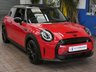 USED 2022 22 MINI Electric Hatch Cooper SE 32.6kWh Level 3 Hatchback 3dr Electric Auto (184 ps) BIG SPEC HEAD UP DISPLAY SAT NAV HEATED LEATHER INTERIOR REAR VIEW CAMERA CRUISE CONTROL PARKING SENSORS 1 OWNER SERVICE HISTORY WARRANTY