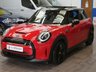 USED 2022 22 MINI Electric Hatch Cooper SE 32.6kWh Level 3 Hatchback 3dr Electric Auto (184 ps) BIG SPEC HEAD UP DISPLAY SAT NAV HEATED LEATHER INTERIOR REAR VIEW CAMERA CRUISE CONTROL PARKING SENSORS 1 OWNER SERVICE HISTORY WARRANTY