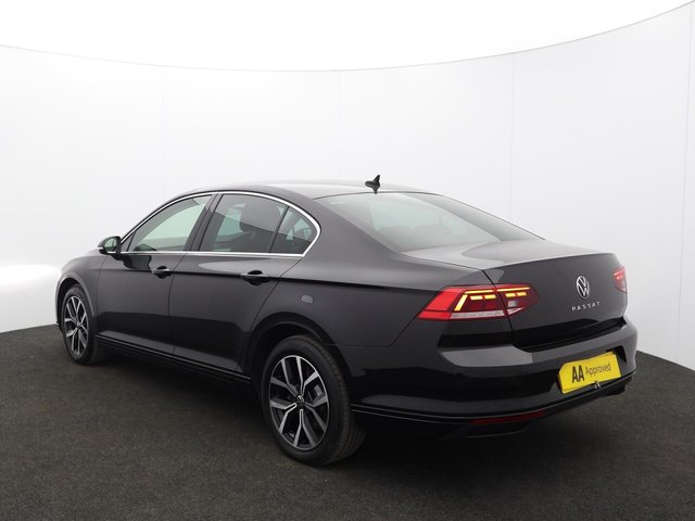 2021 Volkswagen Passat 1.5L Sel 4dr - Photo 8