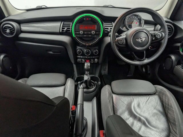 USED 2017 67 MINI HATCH 1.5 Cooper Hatchback 5dr Petrol Auto Euro 6 (s/s) (136 ps) CHILI PACK+CRUISE CONTROL CLICK & COLLECT/HOME DELIVERY