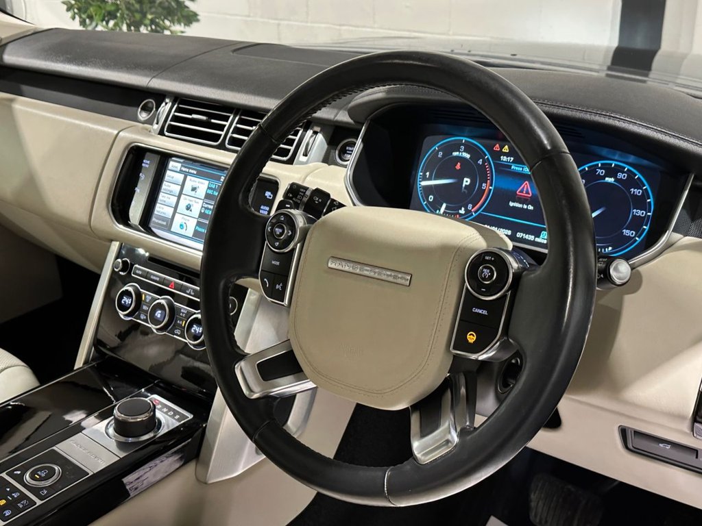 USED 2013 62 LAND ROVER RANGE ROVER 3.0 TD V6 Vogue SUV 5dr Diesel Auto 4WD Euro 5 (s/s) (258 ps) 
