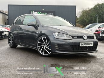 2016 VOLKSWAGEN GOLF