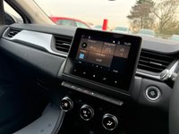 USED 2021 21 RENAULT CAPTUR 1.3 TCe Iconic SUV 5dr Petrol Manual Euro 6 (s/s) (140 ps) 