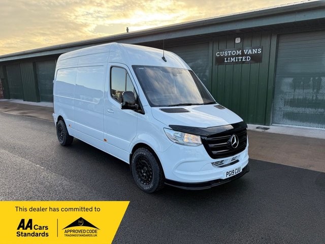 View our MERCEDES-BENZ SPRINTER