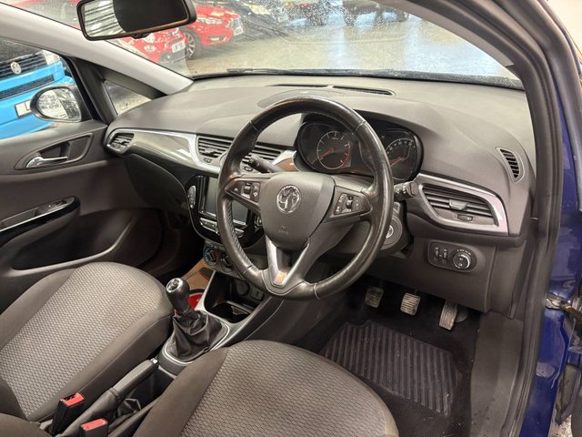 2017 VAUXHALL CORSA - Photo 2