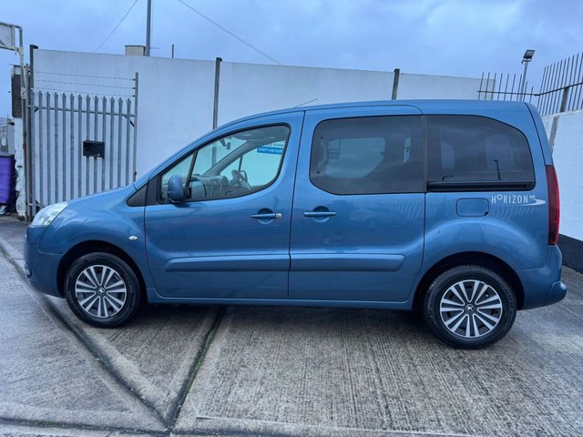 2013 Peugeot Partner Tepee 1.6L Tepee S 5dr - Photo 2