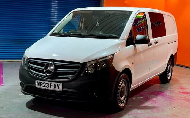 2023 MERCEDES-BENZ VITO 2.0 114 CDI Progressive Crew Van Double Cab 5dr Diesel G-Tronic RWD L2 Euro 6 (s/s) (LWB) (136 ps) One Owner. LWB. Artico Leather - Photo 5