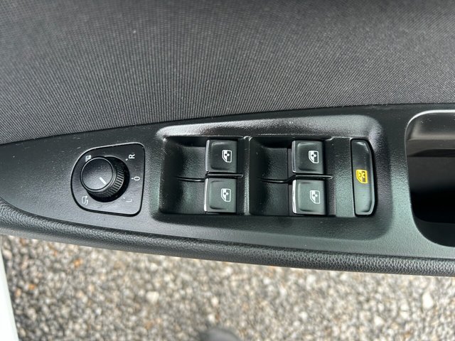 2019 SEAT LEON 1.5 TSI EVO FR ST 5dr Petrol Manual Euro 6 (s/s) (130 ps) - Photo 12