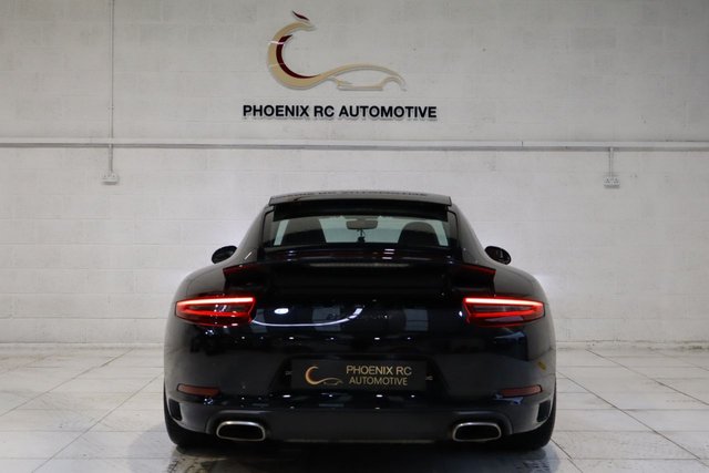 2017 PORSCHE 911 [991] - Photo 6