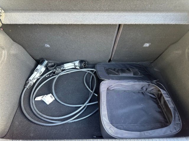 2020 VAUXHALL Corsa Electric 50kWh Elite Nav Hatchback 5dr Electric Auto (7.4Kw Charger) (136 ps) - Photo 12