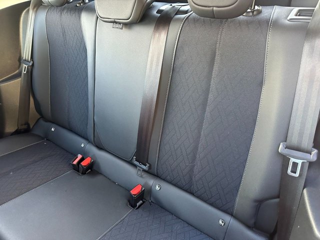 2020 VAUXHALL Corsa Electric 50kWh Elite Nav Hatchback 5dr Electric Auto (7.4Kw Charger) (136 ps) - Photo 9